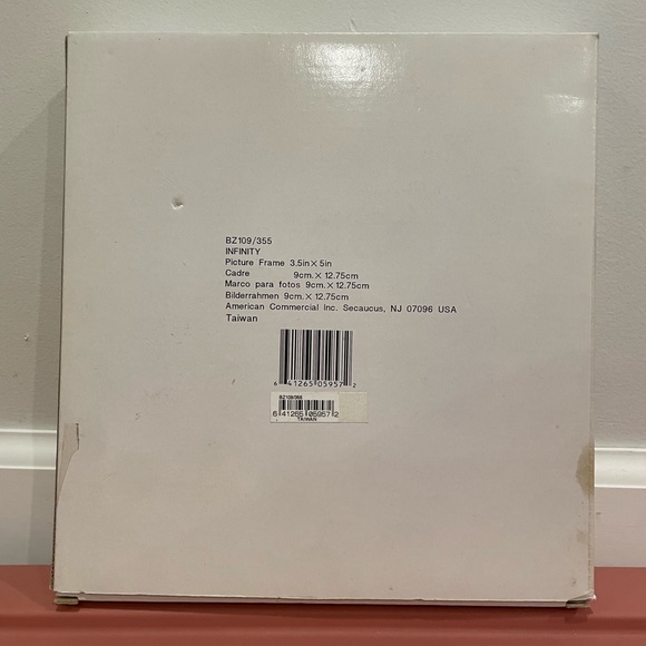 60% off! NWT Studio Nova INFINITY Picture Frame 3.5in x 5in - Picture 5 of 14